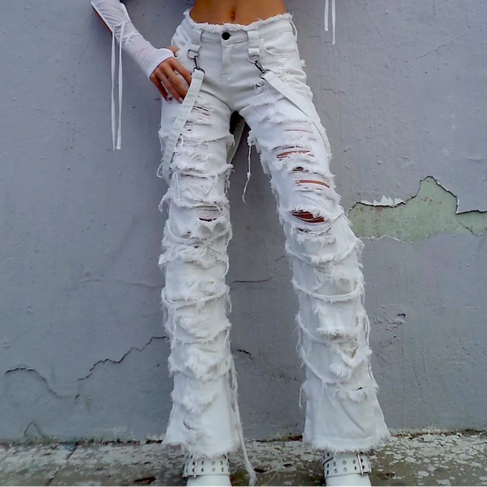 NWT M Darker Wavs Destructed Jeans